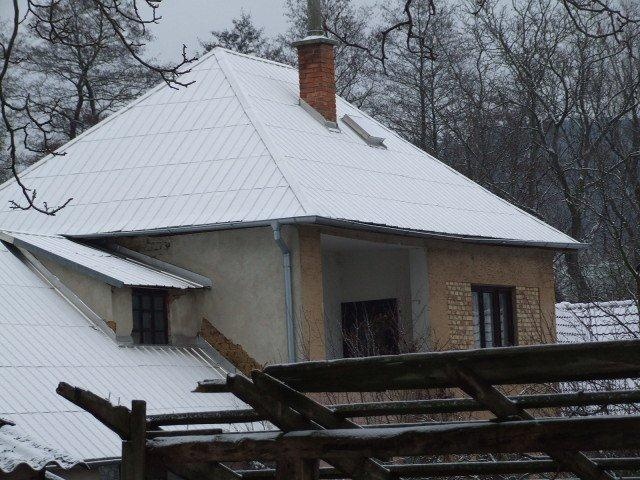 DRAŽBA 21.02.2013 o 10.00 hod., rodinný dom v Lubine, okres Nové Mesto nad Váhom - náhľad