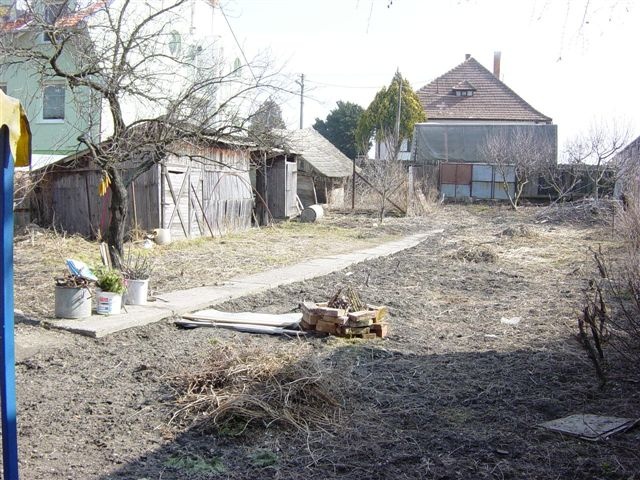 DRAŽBA 31.03.2011 o 10.00 hod., rodinný dom v obci Jahodná, okres Dunajská Streda - náhľad