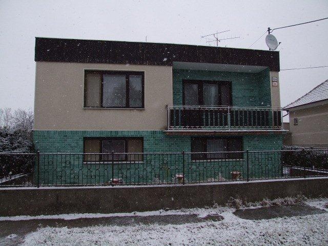 DRAŽBA 25.02.2013 o 11.00 hod., rodinný dom Veľké Uľany, okres Galanta