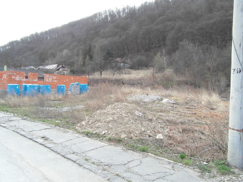 DRAŽBA 13.07.2017 o 10.00 hod., pozemky Rožňava, okres Rožňava - náhľad