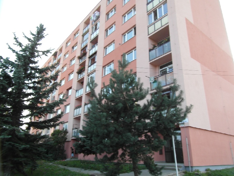 UPUSTENE!!! DRAŽBA 23.10.2014 o 10.00 hod., 3 izbový byt Banská Štiavnica, okres Banská Štiavnica - náhľad